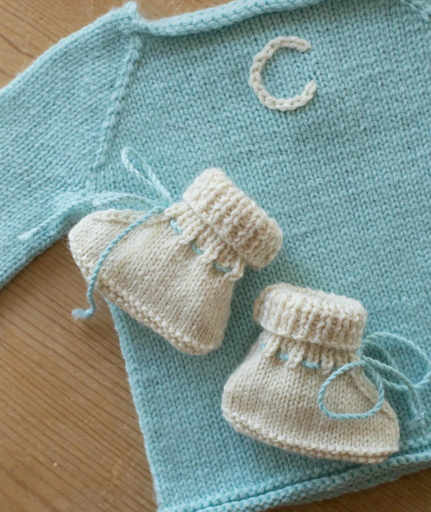 Stay On Baby Booties from Churchmouse Wee Ones