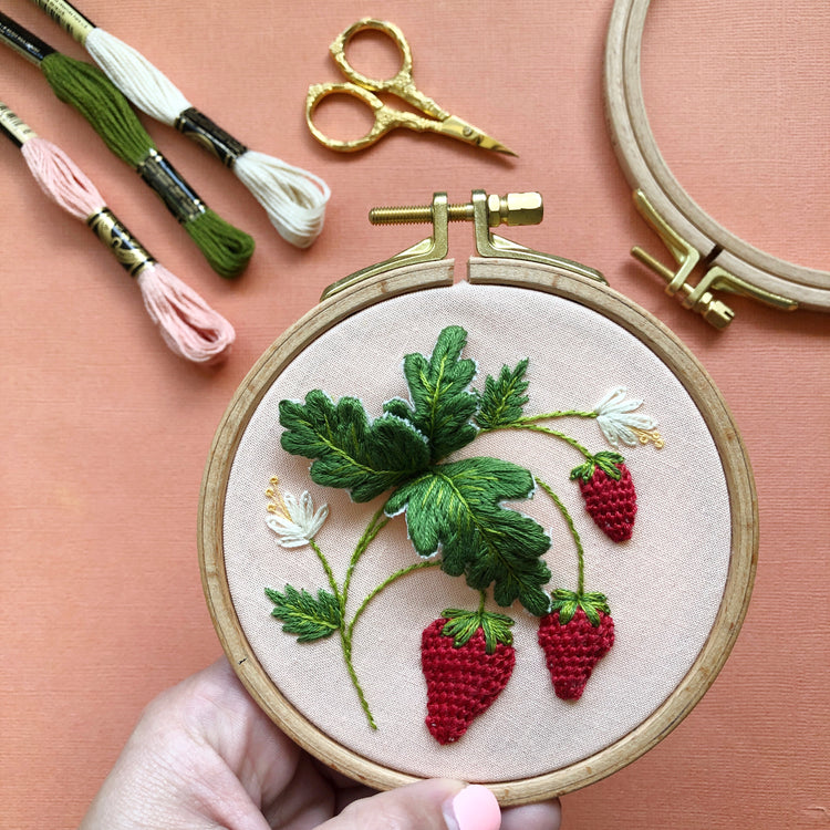 Stumpwork Strawberries Embroidery Kit