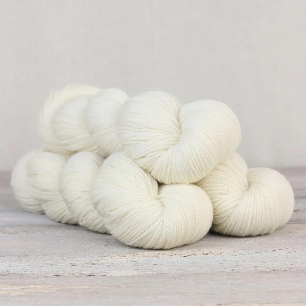 Amble Minis White Heather by The Fibre Company