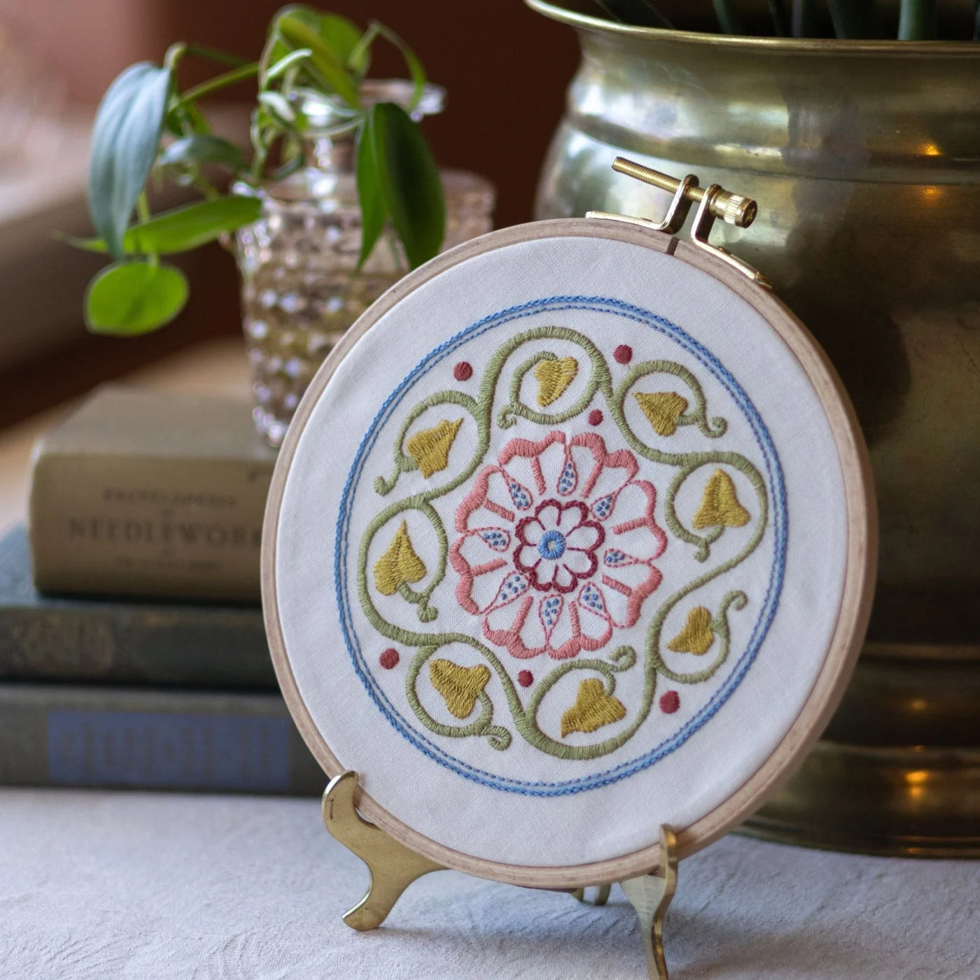 Arcadian Rose Embroidery Hoop Kit - Avlea Folk Embroidery