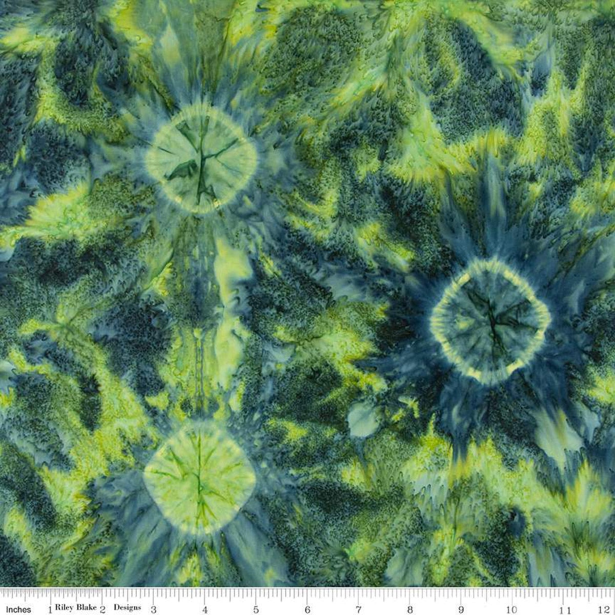 Expressions Batiks Contemporary Twist Peridot Fern BT23067-325