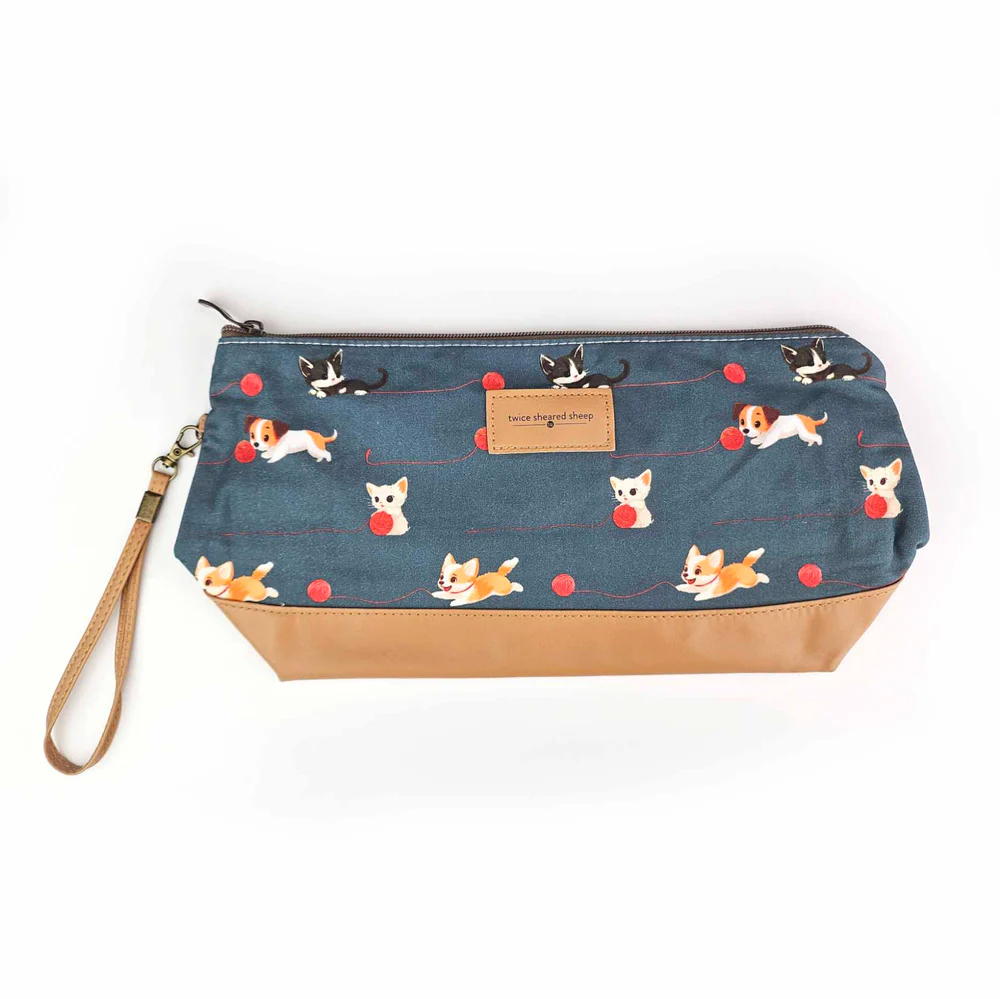 Trinity Bag - Medium Zippered Knitting Project Bag - Cats & Dogs