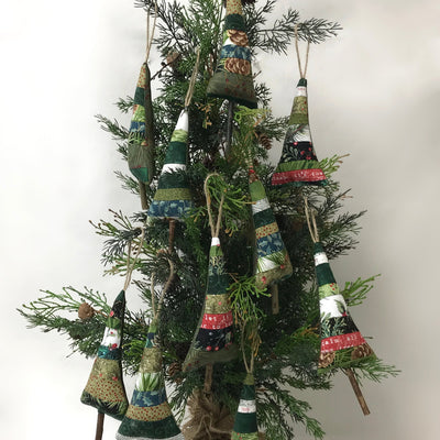 Holiday Pop-Up! with Debbie Manning and Jackie Erickson on 10/12/2025