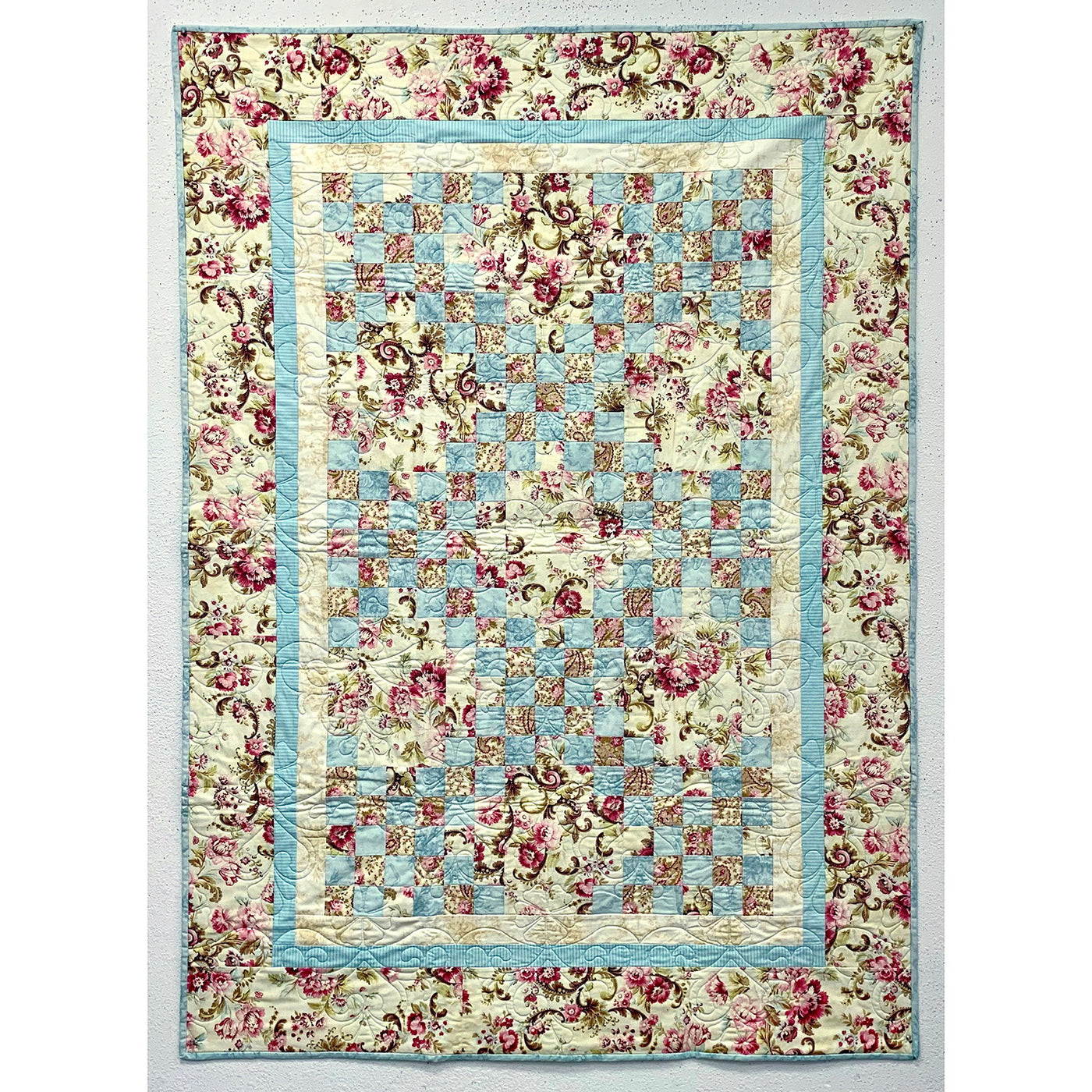 Cream - Irish Chain Quilt