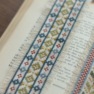 Folk Fabric Sampler Ivory - Avlea Folk Embroidery