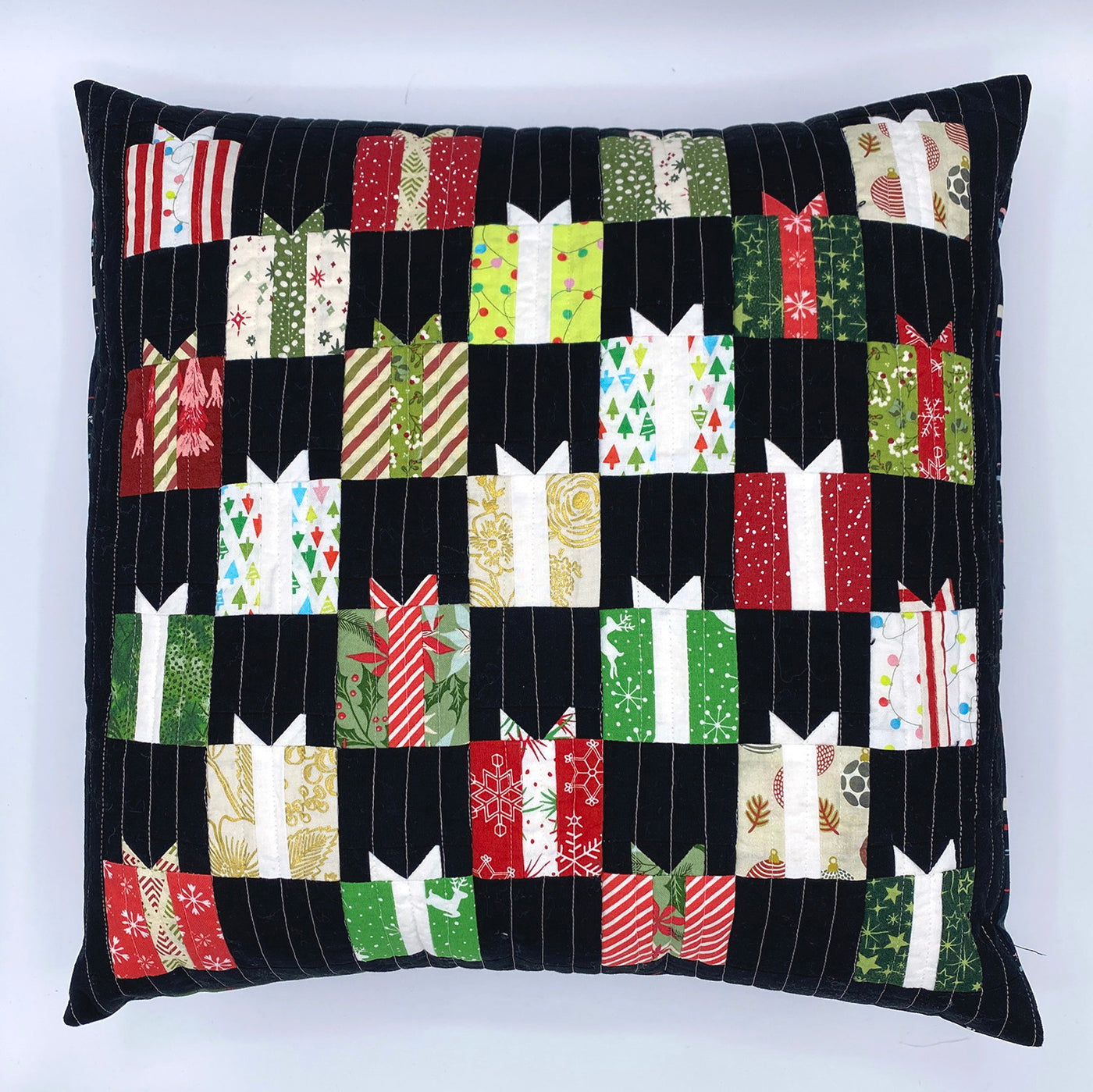 Giving Season Christmas Pillow Kit