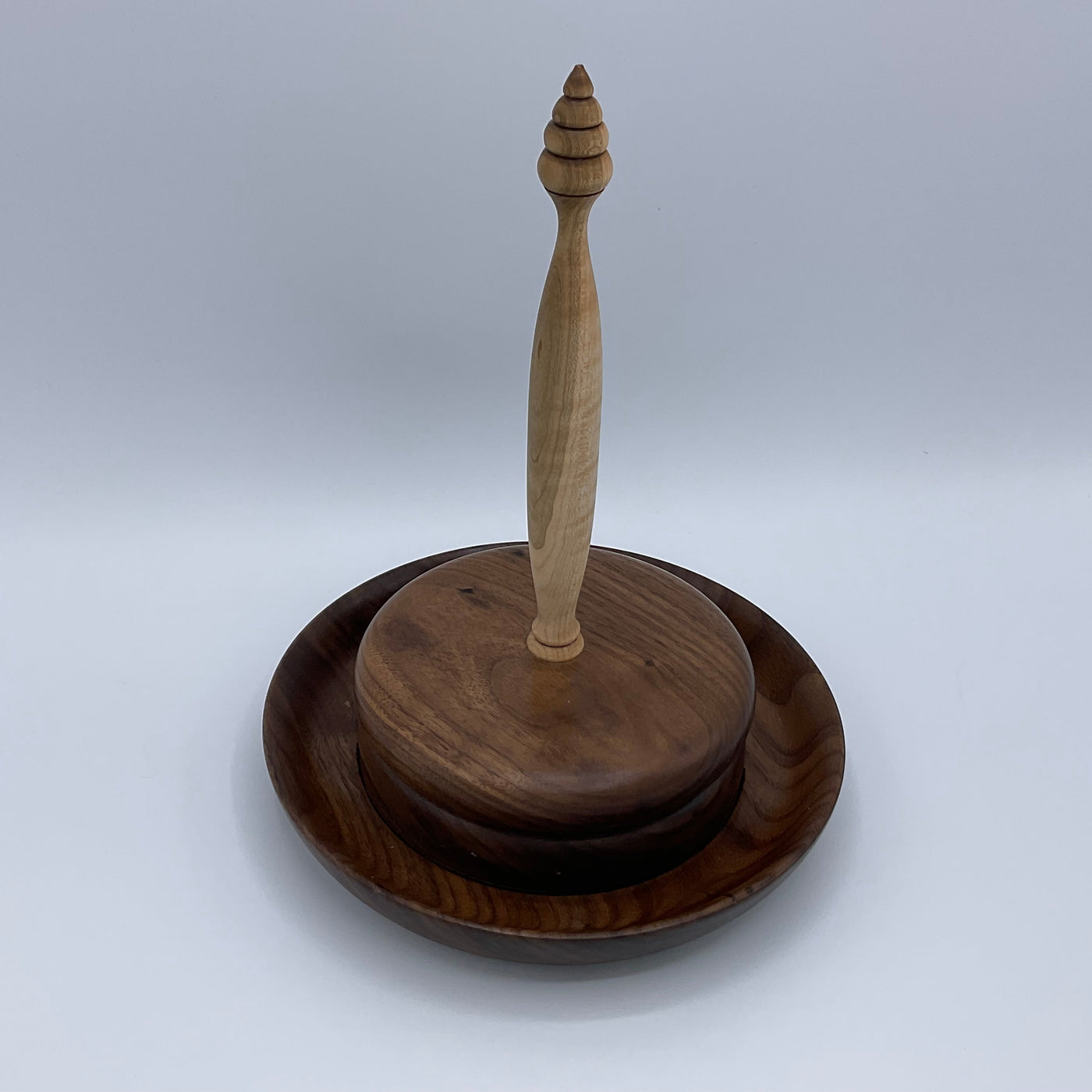 Maestro Yarn Ball Holder
