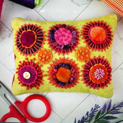 Circle Play Pincushion with Tonye Phillips on 11/6/2025