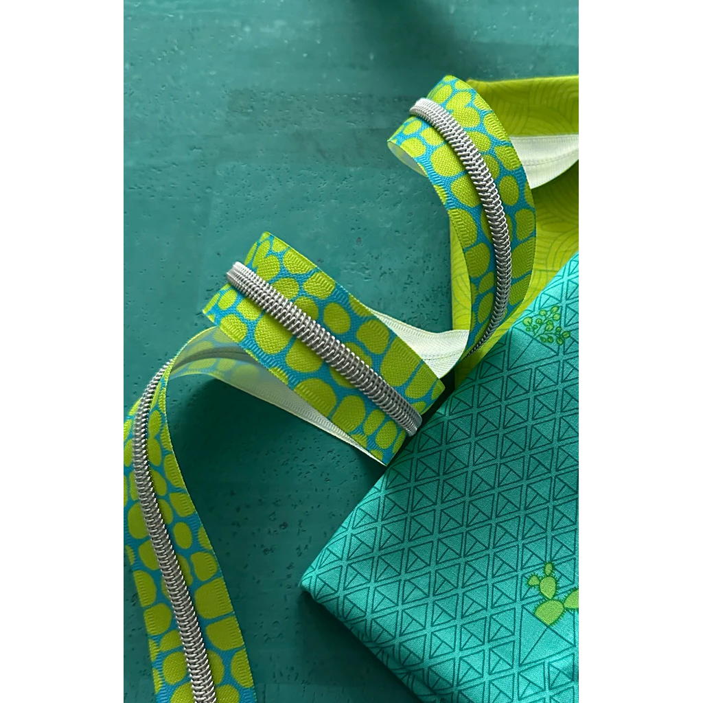 Lime Pebble Zipper Tape with Nickel teeth Lime Pebble Zipper Tape with Nickel teeth