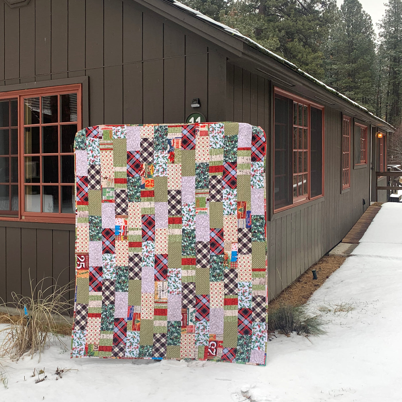 Olivia's Holiday Finished Quilt Handcraft