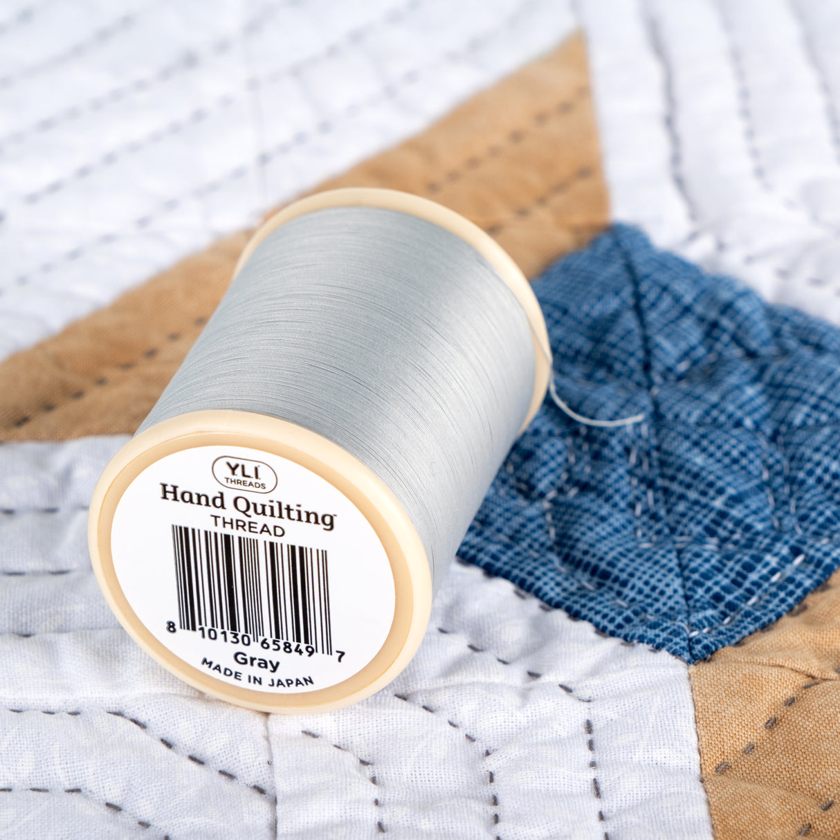 YLI Hand Quilting Thread 3-ply 211-05-011 Grey