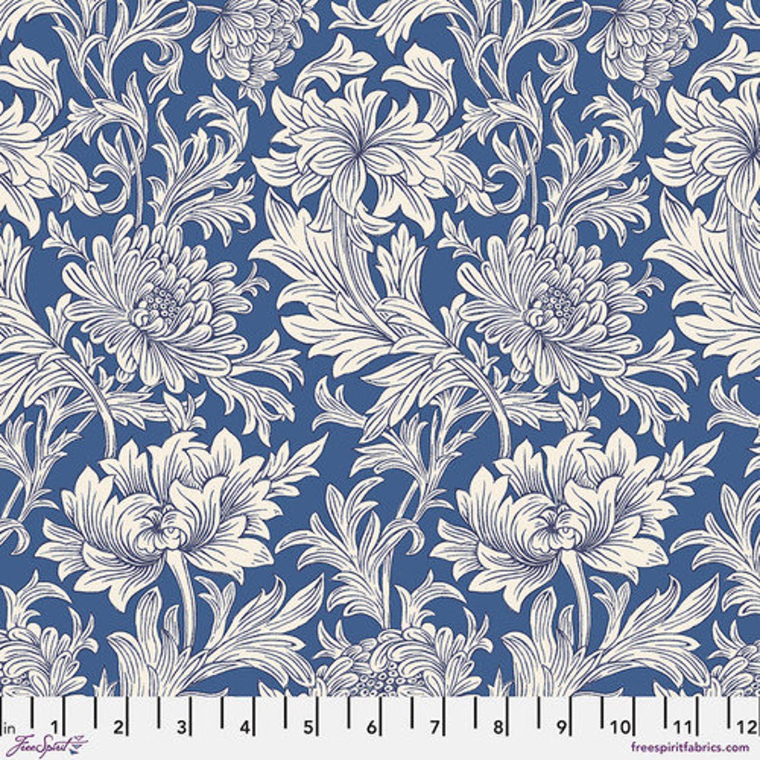 Wandle Chrysanthemum Tonal in Blue PWWM080.BLUE