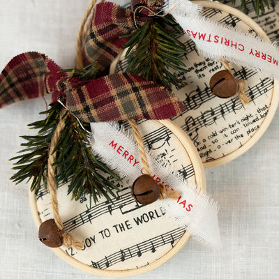 Caroler's Keepsake - 3.5 inch