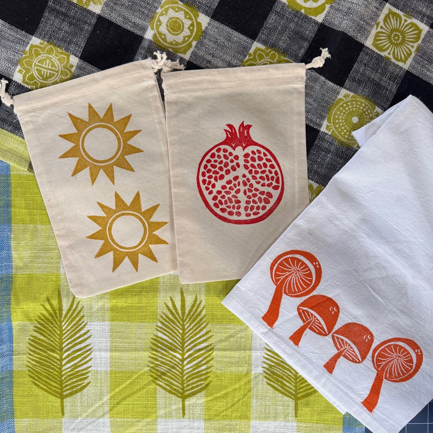 Block Printing for the Holidays! with Valori Wells on 12/7/2025