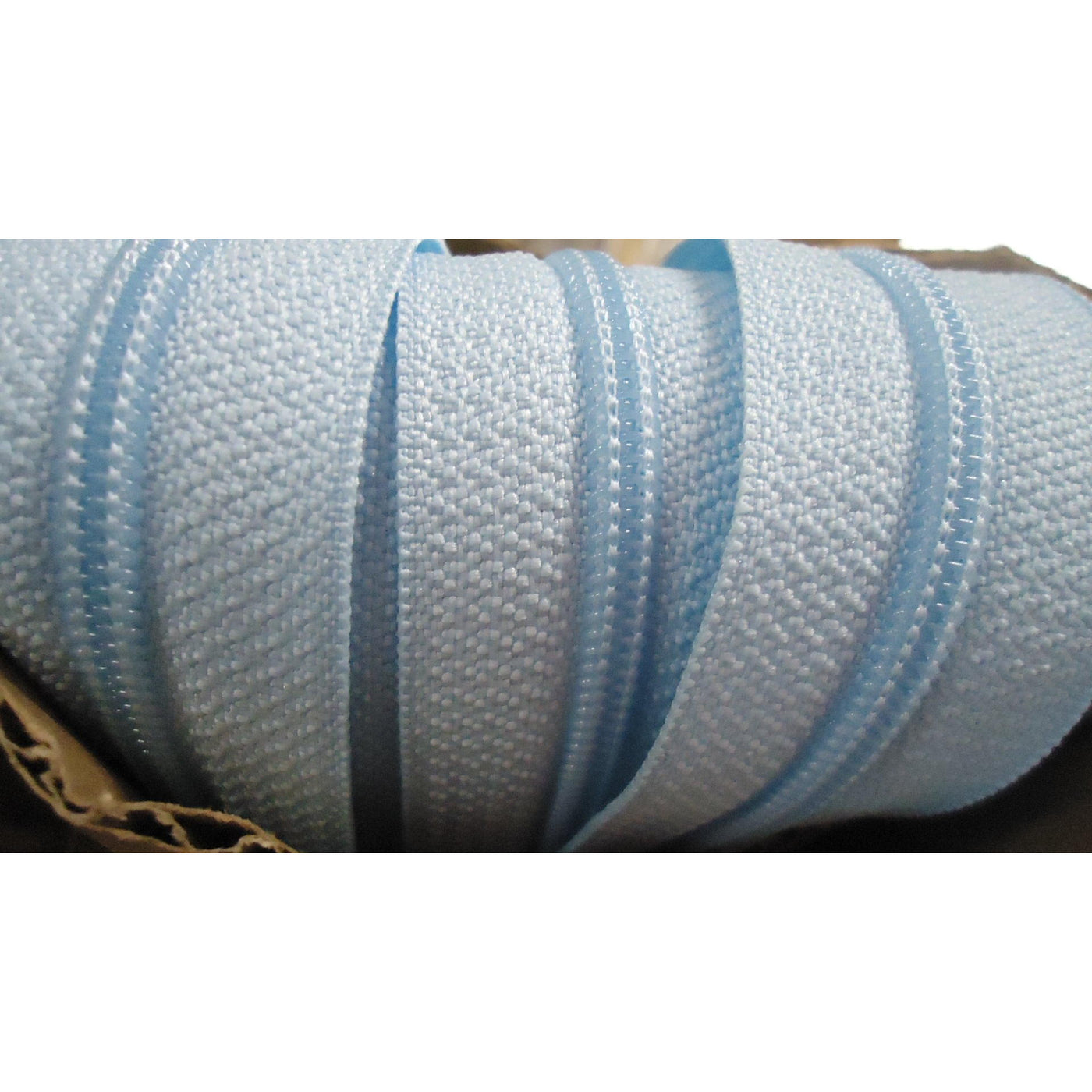Zipper Tape - Sky - 3 yards - 8 pulls