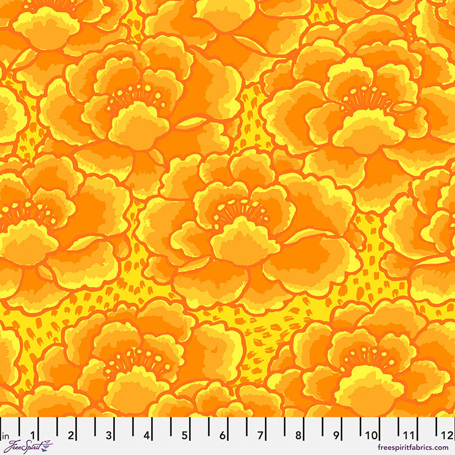 Kaffe Fassett Collective Tonal Floral in Gold PWGP197.Gold