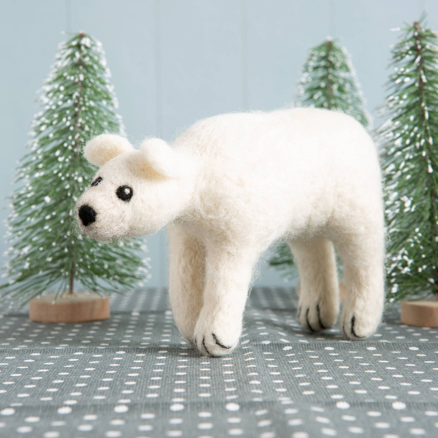 Hawthorn Handmade - Polar Bear Needle Felting Kit